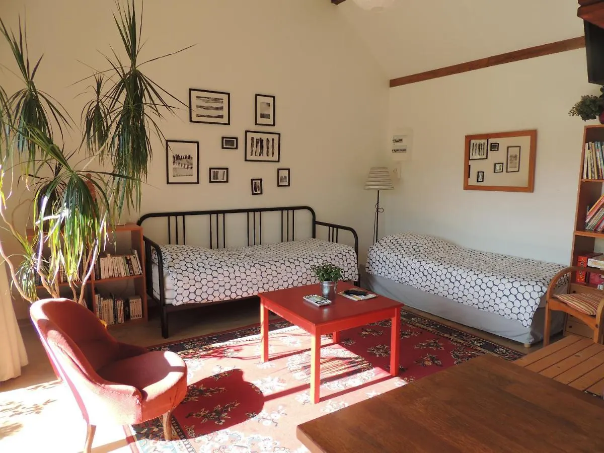 La Maisonnette Apartment Montagnieu  0*, Montagnieu (Isere) France